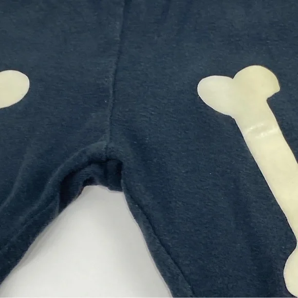 Carter’s brand girl’s boy glow in dark skeleton pajama set size 24 months - Picture 14 of 15